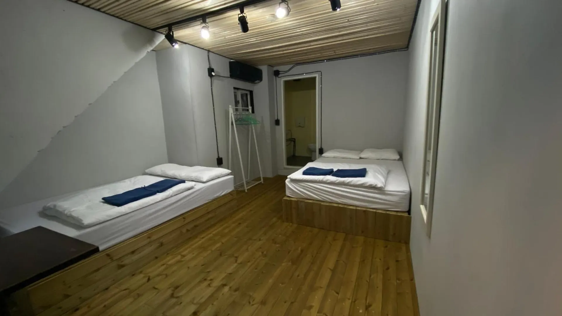 Hostel Sounds Inn Itaewon Seoul