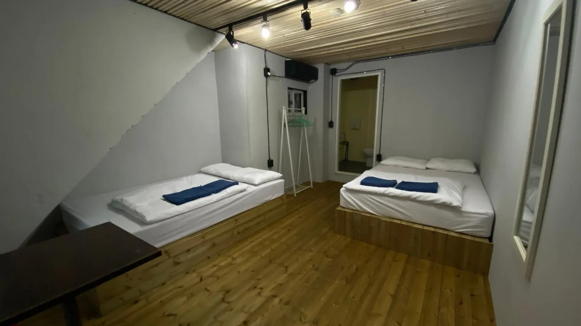Sounds Inn Itaewon Seoul 0*,