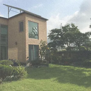 Puzzlestay House Gasthuis